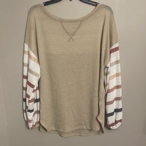 Long sleeve top with sleeve detail